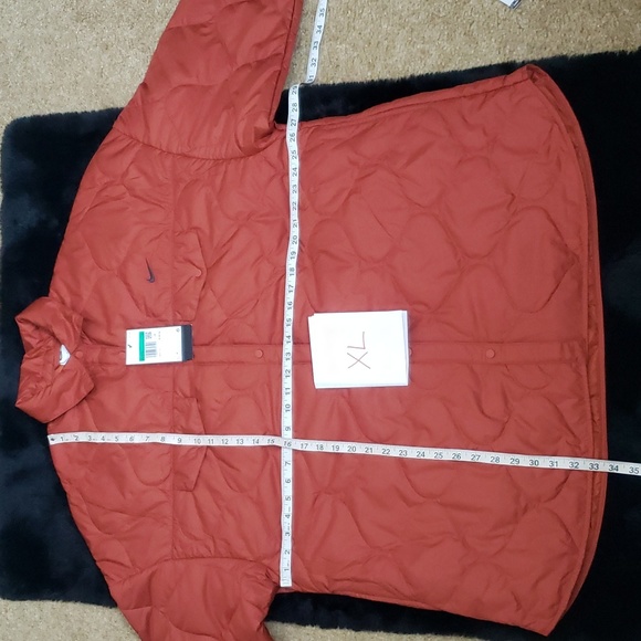NWT Nike Quilted Jacket - Picture 13 of 14
